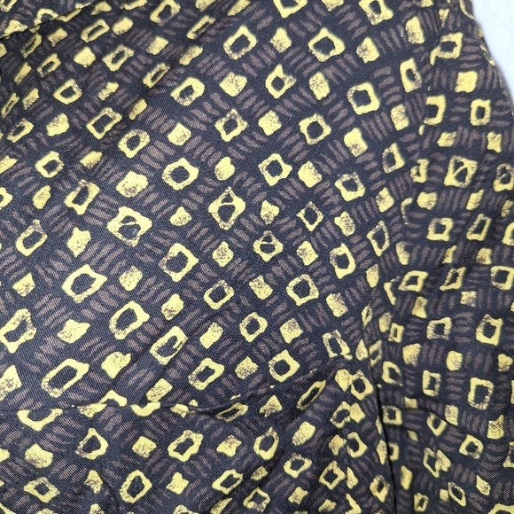 Seville button-down blouse size 12 - Picture 3 of 6